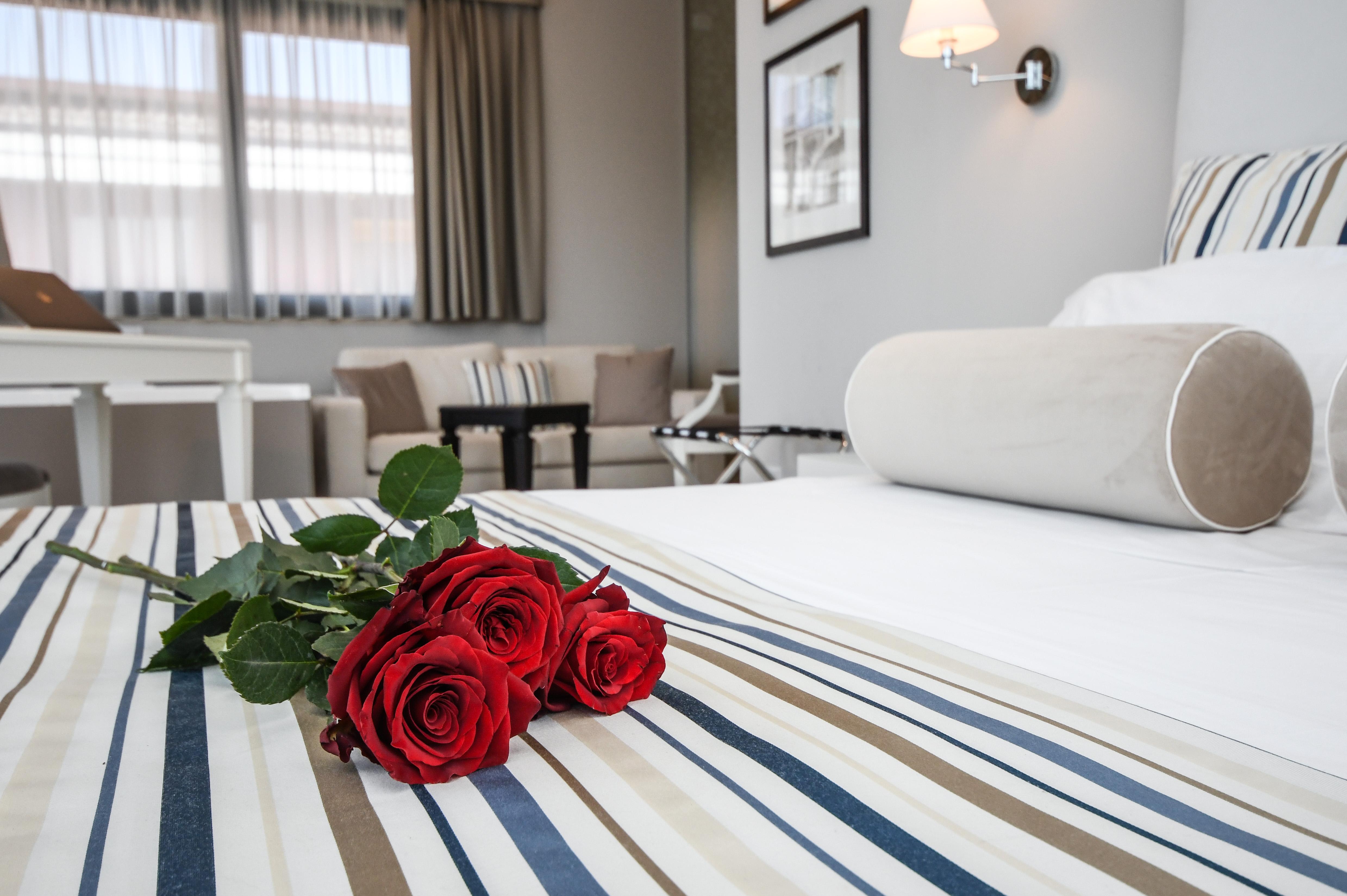 Hotel Oliveto Десенцано дел Гарда Екстериор снимка