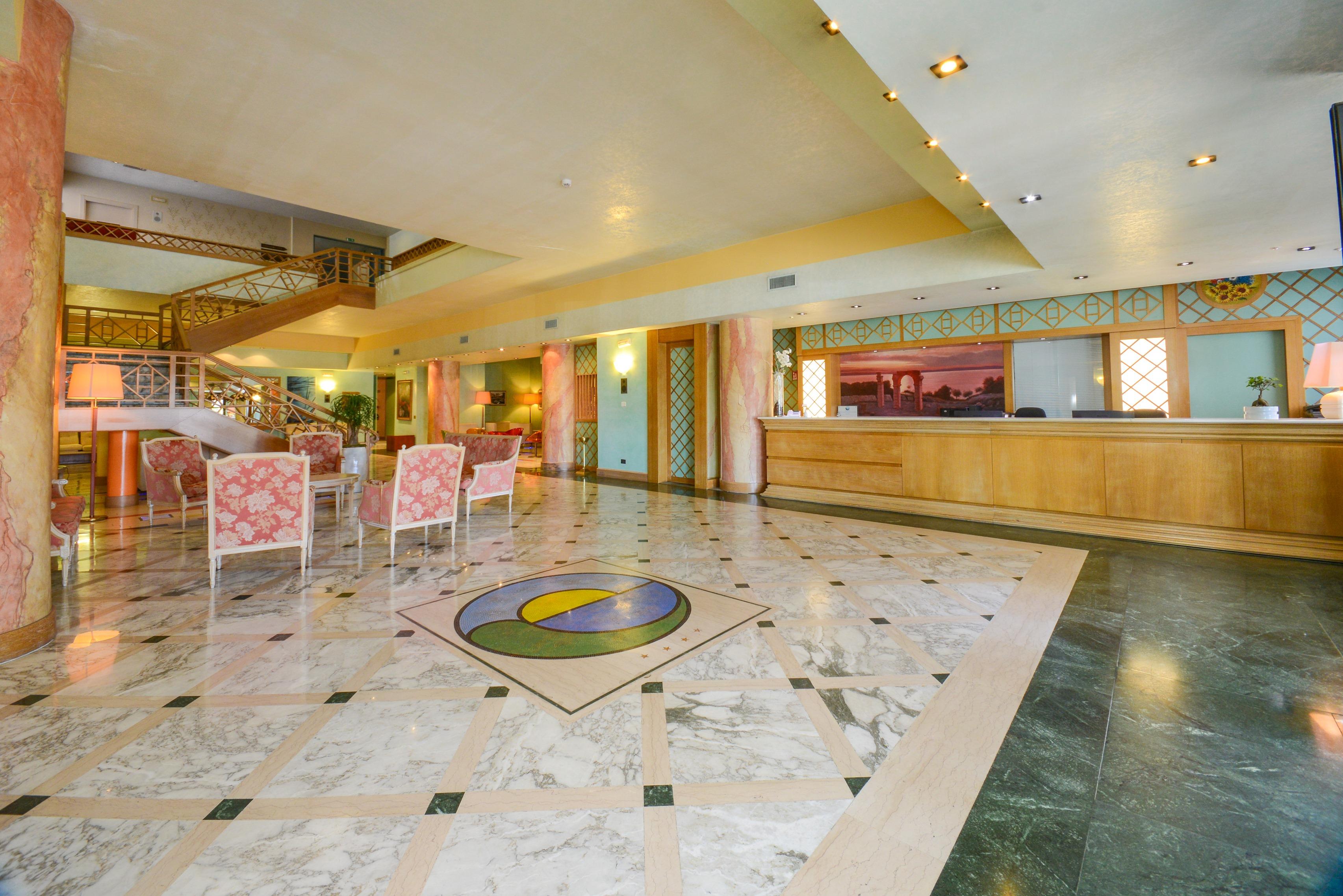 Hotel Oliveto Десенцано дел Гарда Екстериор снимка